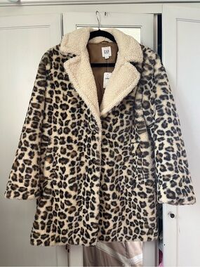 GAP Leopard Print Faux Fur Coat with Cream Sherpa Collar